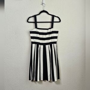 Ann Taylor Loft Dress Womens 2 Black & White Striped Linen Blend Fit & Flare